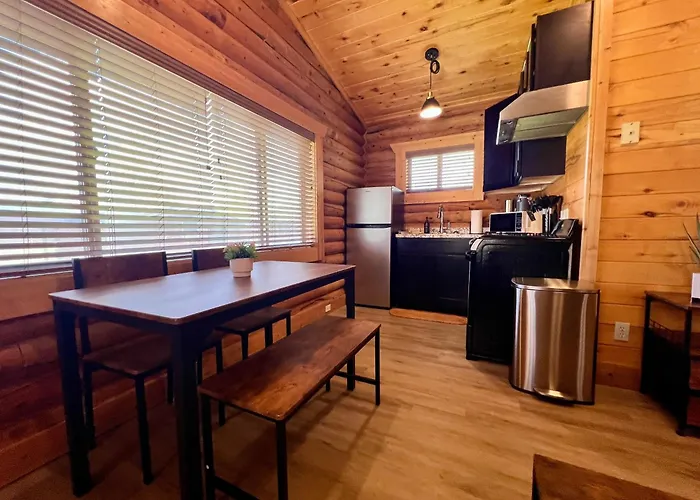 High Creek Lodge And Cabins